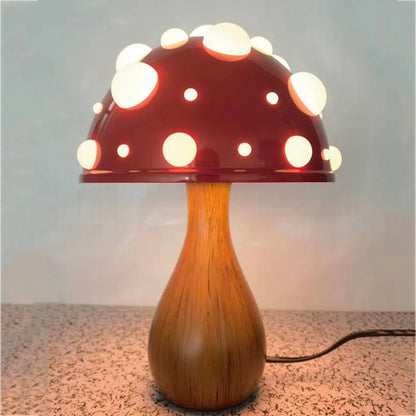 Biomimetic Mushroom Desk Lamp with Tricolour LED | Soft Warm Lighting